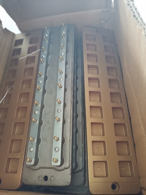 Máquina de fabricación de caramelos gomosos de depósito de acero inoxidable para la producción de caramelos precisos