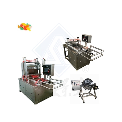 Máquina de fabricación de caramelos gomosos de alta productividad para fresas Osos Manzanas Alto rendimiento
